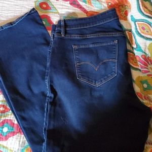 Levis 314 shaping straight